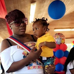 Meet your Posher, Terrissa